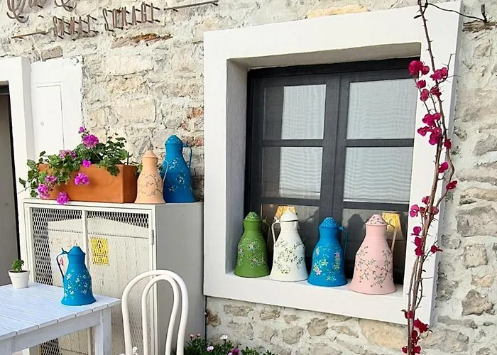 Otel 1870's Taş - Sanat Sokağı